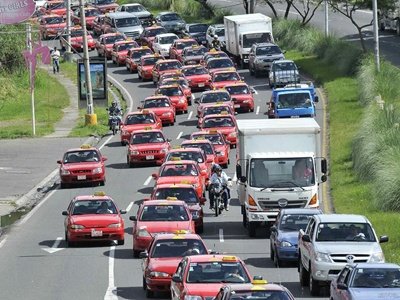 La venta de vehículos se desacelera en Costa Rica