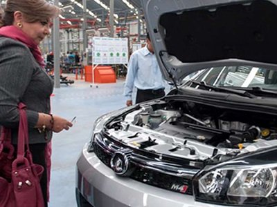 Crecen las ventas de vehículos híbridos y eléctricos en el mundo