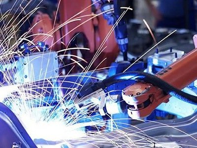 El avance de la automatización sobre el empleo