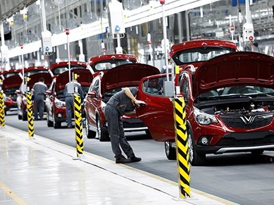 Vietnam y sus primeros autos nacionales