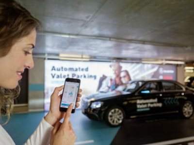 El primer estacionamiento sin conductor y sin supervisión humana de Bosch y Daimler