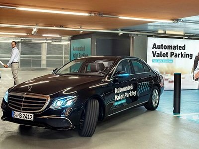 Mercedes-Benz y Bosch logran el primer sistema de autos que se estacionan solos