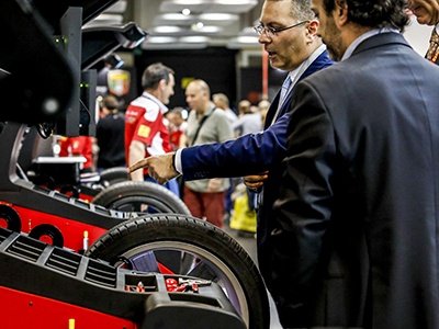 Autopromotec 2019: las excelencias tecnológicas del automóvil atraen a operadores profesionales de todo el mundo
