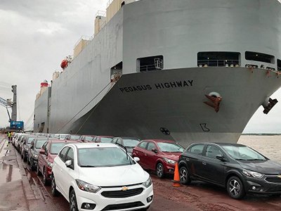 Más vehículos importados que los permitidos