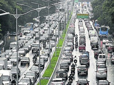 Hay un vehículo cada 3,1 habitantes en nuestro país