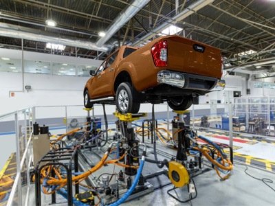 El proyecto de fabricación de Nissan Frontier en Argentina avanza a su última etapa de preproducción