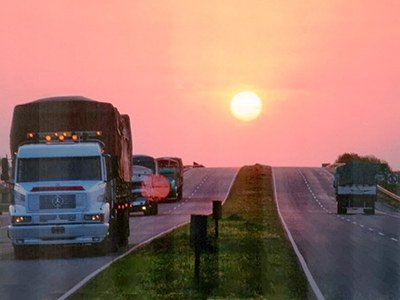 Autotransporte en crisis, los costos siguen aumentando