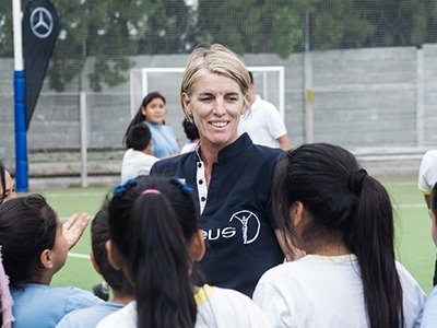 Mercedes-Benz y Fundación Laureus, juntos por el deporte y la educación
