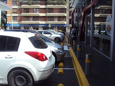 Debate sobre la responsabilidad de las Estaciones de Servicio por los robos dentro del establecimiento