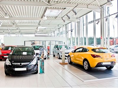 Ecuador y la gran caída en la venta de autos