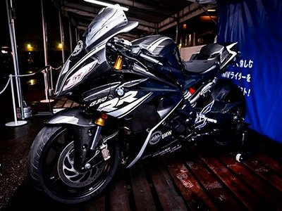 Se viene la BMW G310RR