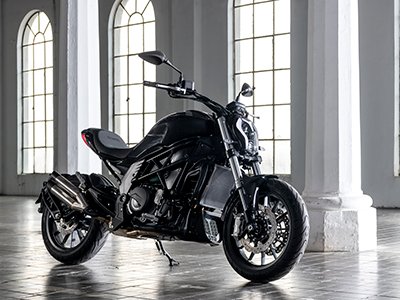 Lanzamiento de la nueva Benelli 502 C