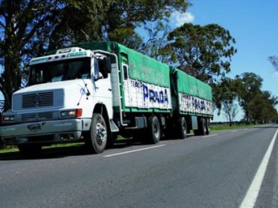 FADEEAC no avala el pedido de bono del Sindicato de Camioneros