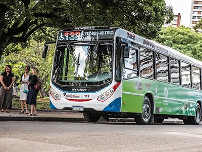 Scania y la Ciudad apuestan a los combustibles alternativos para el transporte urbano